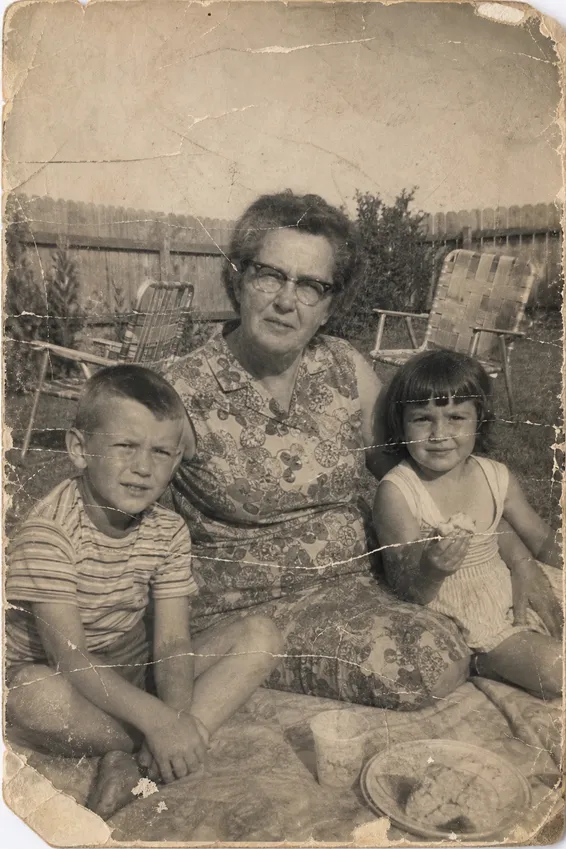 Archival Photo Color Restoration — before